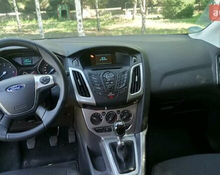 Черный Форд Фокус, объемом двигателя 1.6 л и пробегом 177 тыс. км за 7600 $, фото 6 на Automoto.ua