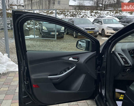 Черный Форд Фокус, объемом двигателя 1.6 л и пробегом 227 тыс. км за 8300 $, фото 14 на Automoto.ua