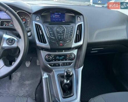 Чорний Форд Фокус, об'ємом двигуна 1.6 л та пробігом 295 тис. км за 7890 $, фото 26 на Automoto.ua