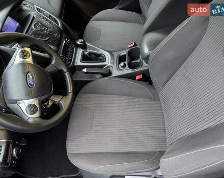 Чорний Форд Фокус, об'ємом двигуна 1.6 л та пробігом 227 тис. км за 8299 $, фото 18 на Automoto.ua