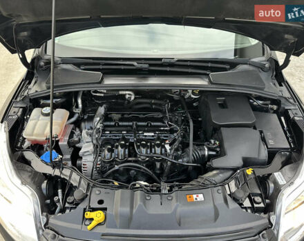 Чорний Форд Фокус, об'ємом двигуна 1.6 л та пробігом 224 тис. км за 7500 $, фото 78 на Automoto.ua