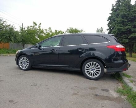 Черный Форд Фокус, объемом двигателя 1.6 л и пробегом 228 тыс. км за 7600 $, фото 4 на Automoto.ua