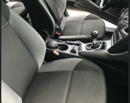 Черный Форд Фокус, объемом двигателя 1.6 л и пробегом 214 тыс. км за 8200 $, фото 4 на Automoto.ua