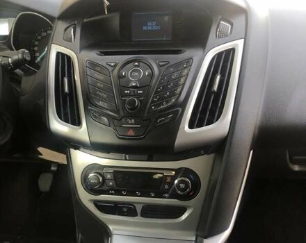 Черный Форд Фокус, объемом двигателя 1.6 л и пробегом 214 тыс. км за 8200 $, фото 10 на Automoto.ua