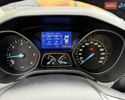 Чорний Форд Фокус, об'ємом двигуна 1.6 л та пробігом 249 тис. км за 7200 $, фото 40 на Automoto.ua