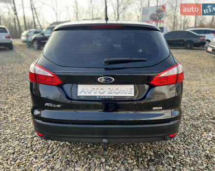 Черный Форд Фокус, объемом двигателя 1.6 л и пробегом 267 тыс. км за 7700 $, фото 4 на Automoto.ua