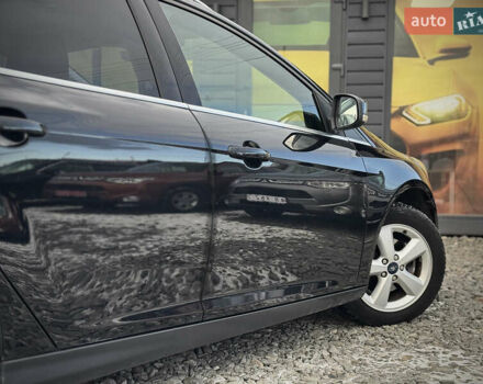 Чорний Форд Фокус, об'ємом двигуна 1.6 л та пробігом 233 тис. км за 8600 $, фото 19 на Automoto.ua