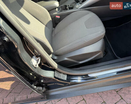 Чорний Форд Фокус, об'ємом двигуна 1.6 л та пробігом 227 тис. км за 8299 $, фото 61 на Automoto.ua