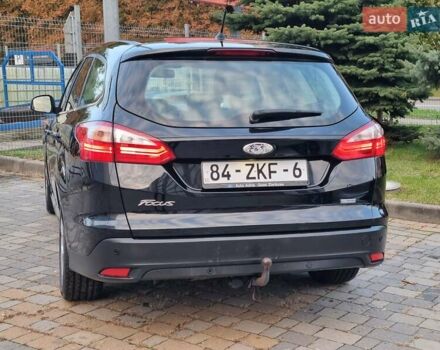 Черный Форд Фокус, объемом двигателя 1.6 л и пробегом 215 тыс. км за 8100 $, фото 10 на Automoto.ua