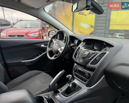 Чорний Форд Фокус, об'ємом двигуна 1.6 л та пробігом 233 тис. км за 8600 $, фото 4 на Automoto.ua