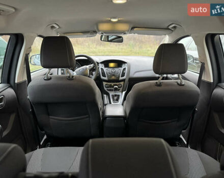 Чорний Форд Фокус, об'ємом двигуна 1.6 л та пробігом 227 тис. км за 8299 $, фото 24 на Automoto.ua