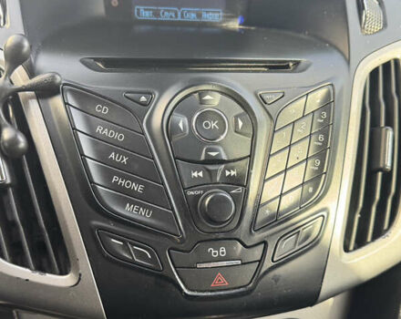 Черный Форд Фокус, объемом двигателя 1.6 л и пробегом 264 тыс. км за 6400 $, фото 13 на Automoto.ua