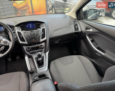 Чорний Форд Фокус, об'ємом двигуна 1.6 л та пробігом 233 тис. км за 8600 $, фото 31 на Automoto.ua