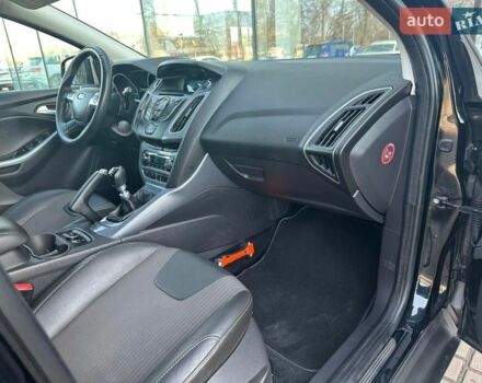 Черный Форд Фокус, объемом двигателя 1.6 л и пробегом 227 тыс. км за 8499 $, фото 43 на Automoto.ua