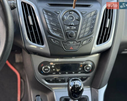 Черный Форд Фокус, объемом двигателя 1.56 л и пробегом 232 тыс. км за 8000 $, фото 34 на Automoto.ua