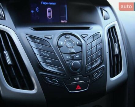 Чорний Форд Фокус, об'ємом двигуна 1.56 л та пробігом 282 тис. км за 7500 $, фото 16 на Automoto.ua