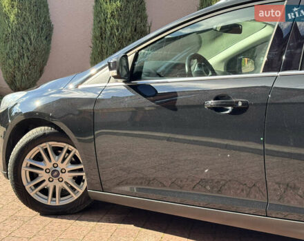 Чорний Форд Фокус, об'ємом двигуна 1.6 л та пробігом 227 тис. км за 8299 $, фото 36 на Automoto.ua