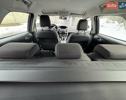 Черный Форд Фокус, объемом двигателя 1.6 л и пробегом 227 тыс. км за 7950 $, фото 62 на Automoto.ua