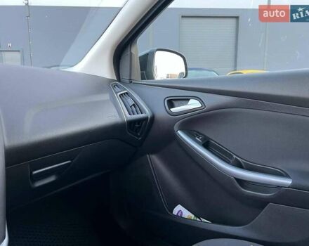 Чорний Форд Фокус, об'ємом двигуна 1.6 л та пробігом 295 тис. км за 7890 $, фото 32 на Automoto.ua