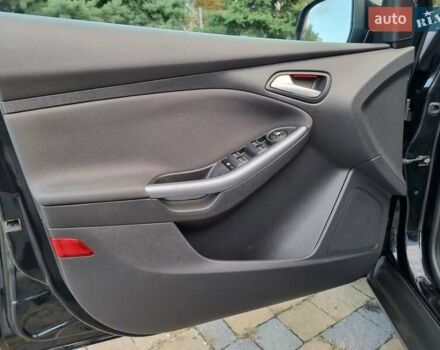 Черный Форд Фокус, объемом двигателя 1.6 л и пробегом 215 тыс. км за 8100 $, фото 21 на Automoto.ua