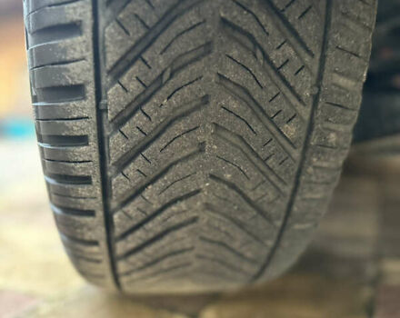 Черный Форд Фокус, объемом двигателя 1.6 л и пробегом 205 тыс. км за 7200 $, фото 15 на Automoto.ua