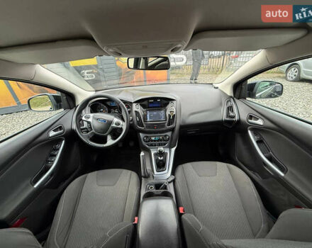 Черный Форд Фокус, объемом двигателя 1.6 л и пробегом 253 тыс. км за 6999 $, фото 4 на Automoto.ua