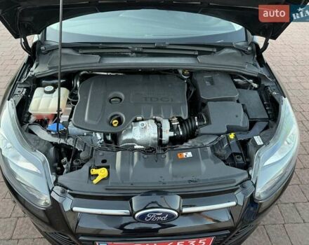 Чорний Форд Фокус, об'ємом двигуна 1.6 л та пробігом 235 тис. км за 8650 $, фото 157 на Automoto.ua