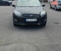 Черный Форд Фокус, объемом двигателя 1.6 л и пробегом 300 тыс. км за 6900 $, фото 1 на Automoto.ua