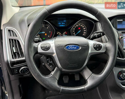 Черный Форд Фокус, объемом двигателя 1.6 л и пробегом 253 тыс. км за 6999 $, фото 48 на Automoto.ua