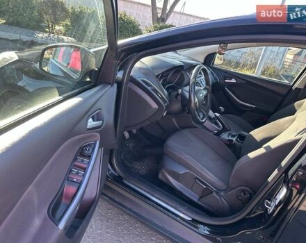 Чорний Форд Фокус, об'ємом двигуна 1.59 л та пробігом 229 тис. км за 8750 $, фото 11 на Automoto.ua