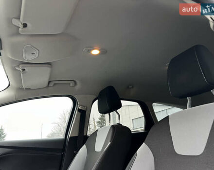 Черный Форд Фокус, объемом двигателя 1.6 л и пробегом 190 тыс. км за 7700 $, фото 39 на Automoto.ua