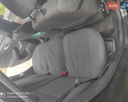 Форд Фокус 2013 у Львові на Automoto.ua Чорний Форд Фокус, об'ємом двигуна 1.6 л та пробігом 252 тис. км за 10500 $, фото 12 на Automoto.ua