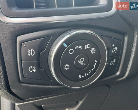 Чорний Форд Фокус, об'ємом двигуна 1.6 л та пробігом 278 тис. км за 8599 $, фото 6 на Automoto.ua