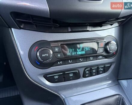 Чорний Форд Фокус, об'ємом двигуна 1.6 л та пробігом 235 тис. км за 8650 $, фото 108 на Automoto.ua