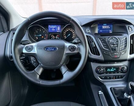 Чорний Форд Фокус, об'ємом двигуна 1.6 л та пробігом 235 тис. км за 8650 $, фото 114 на Automoto.ua
