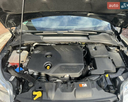 Чорний Форд Фокус, об'ємом двигуна 1.6 л та пробігом 214 тис. км за 8900 $, фото 18 на Automoto.ua