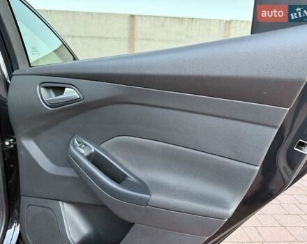 Чорний Форд Фокус, об'ємом двигуна 1.6 л та пробігом 235 тис. км за 8650 $, фото 140 на Automoto.ua