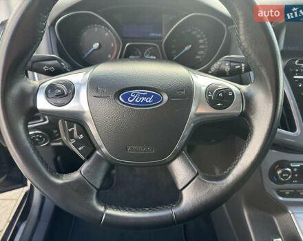Чорний Форд Фокус, об'ємом двигуна 1.6 л та пробігом 278 тис. км за 8599 $, фото 22 на Automoto.ua