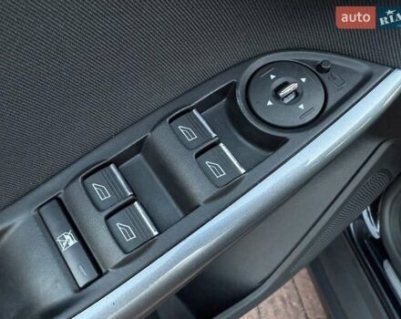 Чорний Форд Фокус, об'ємом двигуна 1.6 л та пробігом 235 тис. км за 8650 $, фото 90 на Automoto.ua