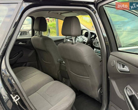 Черный Форд Фокус, объемом двигателя 1.6 л и пробегом 253 тыс. км за 6999 $, фото 40 на Automoto.ua