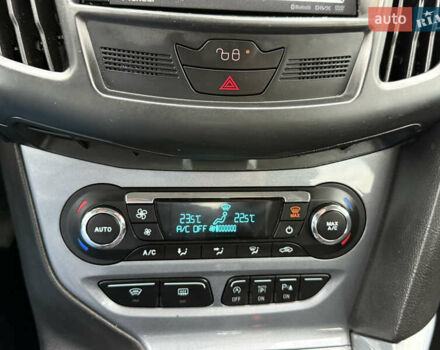 Форд Фокус 2013 в Стрые на Automoto.ua Черный Форд Фокус, объемом двигателя 1.6 л и пробегом 253 тыс. км за 7800 $, фото 53 на Automoto.ua