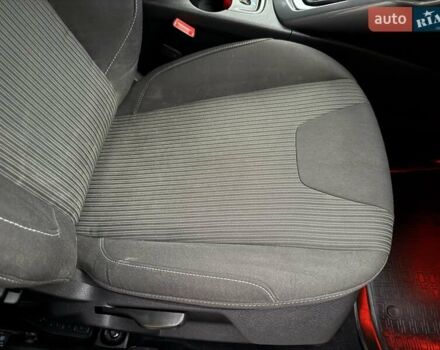 Чорний Форд Фокус, об'ємом двигуна 1.6 л та пробігом 227 тис. км за 8450 $, фото 75 на Automoto.ua