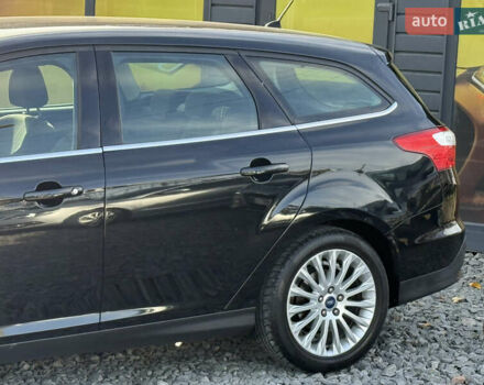 Форд Фокус 2013 у Стрые на Automoto.ua Чорний Форд Фокус, об'ємом двигуна 1.6 л та пробігом 240 тис. км за 8999 $, фото 15 на Automoto.ua