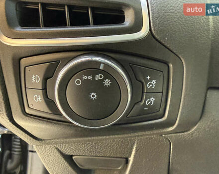 Форд Фокус 2013 у Стрые на Automoto.ua Чорний Форд Фокус, об'ємом двигуна 1.6 л та пробігом 240 тис. км за 8999 $, фото 47 на Automoto.ua