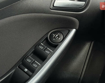 Чорний Форд Фокус, об'ємом двигуна 1.6 л та пробігом 265 тис. км за 9299 $, фото 31 на Automoto.ua