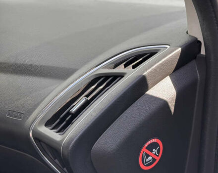 Черный Форд Фокус, объемом двигателя 1.6 л и пробегом 206 тыс. км за 9200 $, фото 10 на Automoto.ua