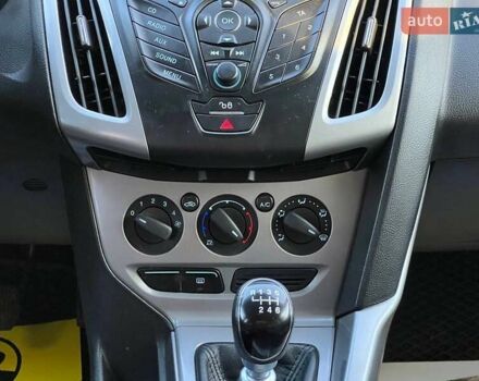 Черный Форд Фокус, объемом двигателя 1.56 л и пробегом 230 тыс. км за 8000 $, фото 15 на Automoto.ua