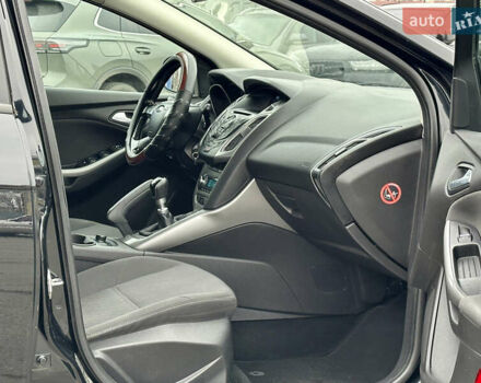 Черный Форд Фокус, объемом двигателя 0 л и пробегом 219 тыс. км за 8400 $, фото 23 на Automoto.ua