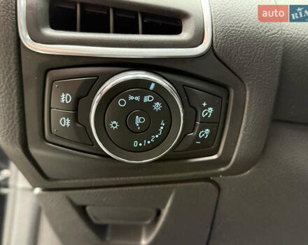 Чорний Форд Фокус, об'ємом двигуна 1.6 л та пробігом 213 тис. км за 8700 $, фото 48 на Automoto.ua