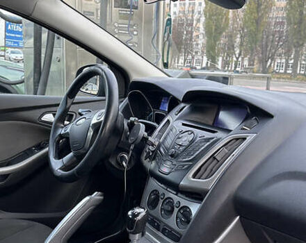 Форд Фокус 2013 в Киеве на Automoto.ua Черный Форд Фокус, объемом двигателя 1.56 л и пробегом 288 тыс. км за 7900 $, фото 12 на Automoto.ua